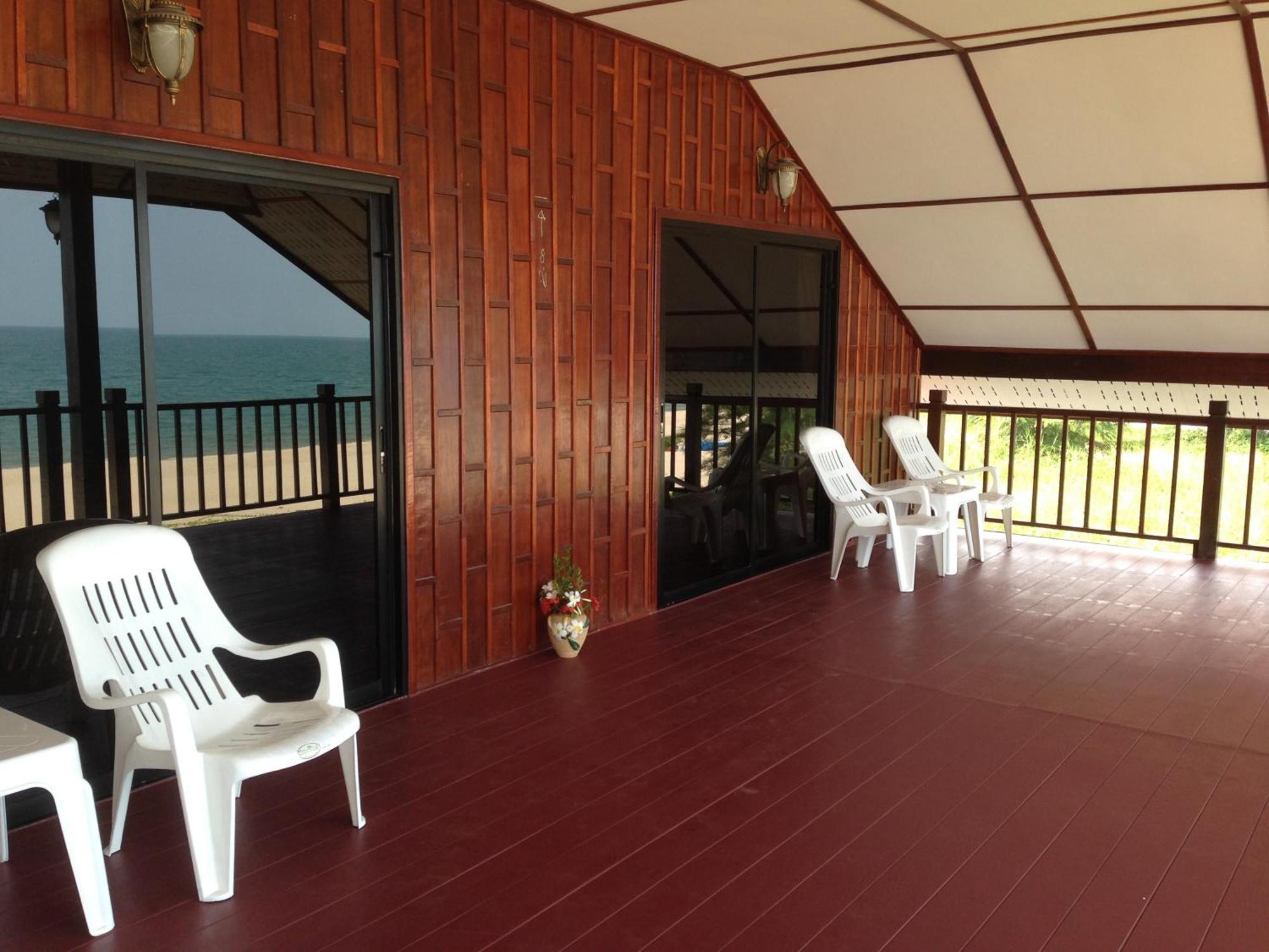 Sea Breeze House, Naiplao Beach Khanom Quarto foto