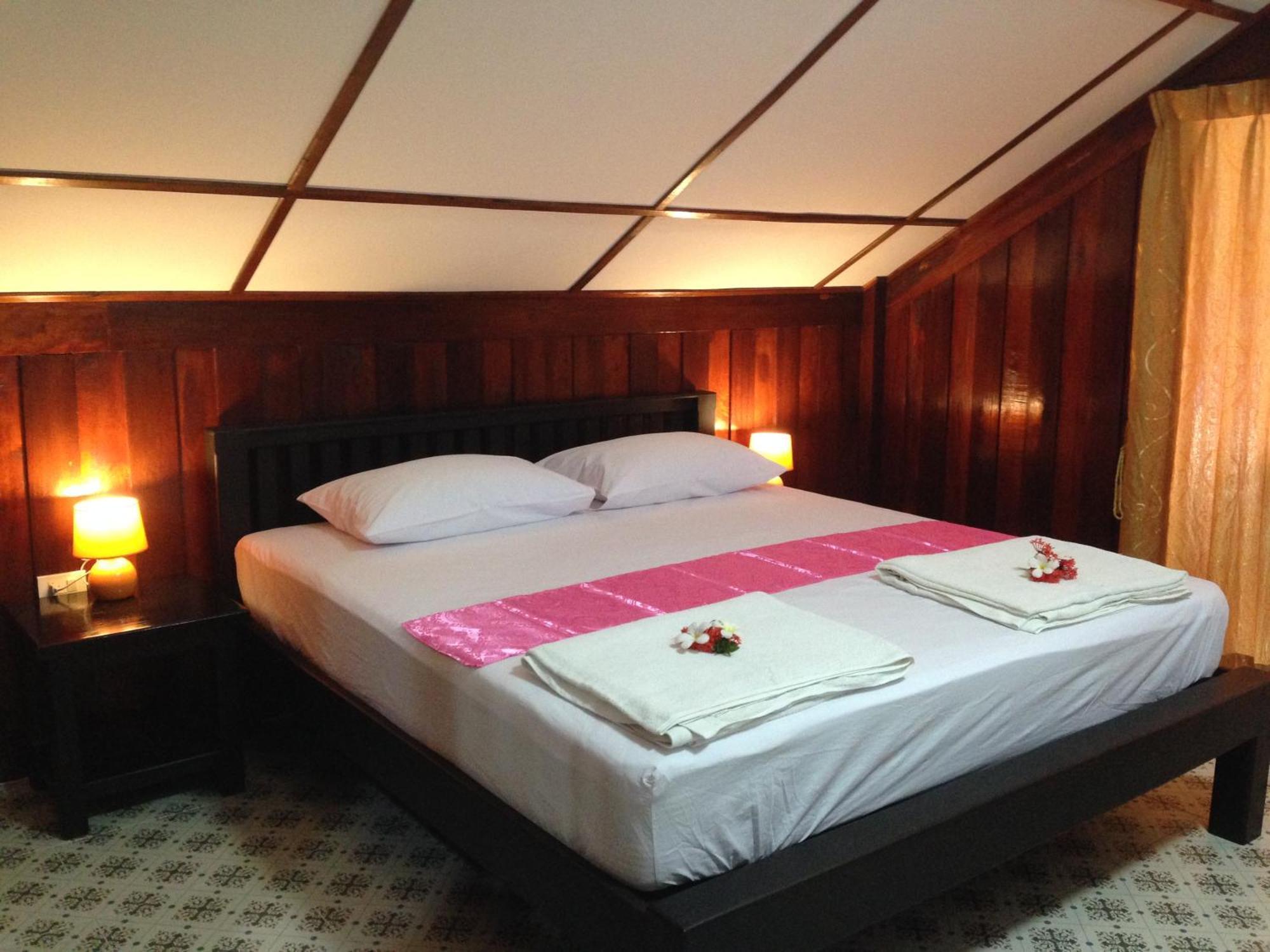 Sea Breeze House, Naiplao Beach Khanom Quarto foto