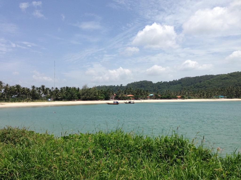 Sea Breeze House, Naiplao Beach Khanom Exterior foto
