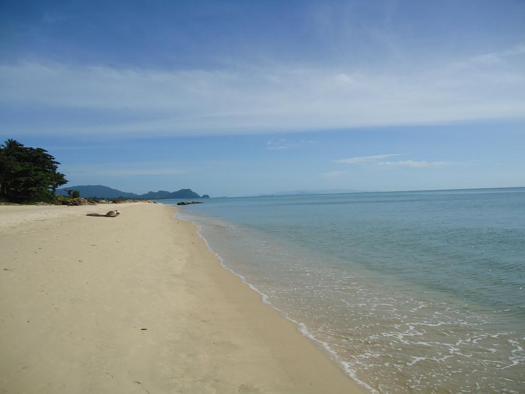Sea Breeze House, Naiplao Beach Khanom Exterior foto