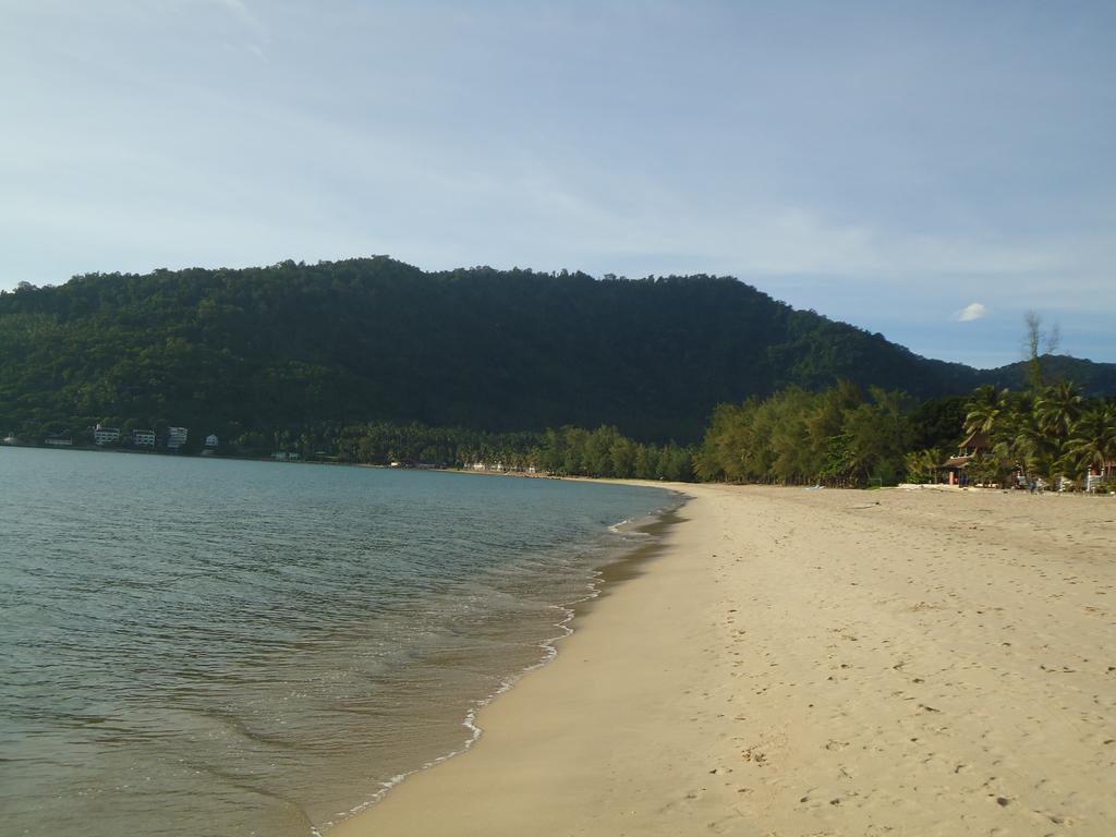 Sea Breeze House, Naiplao Beach Khanom Exterior foto