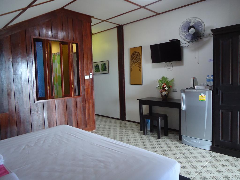 Sea Breeze House, Naiplao Beach Khanom Exterior foto